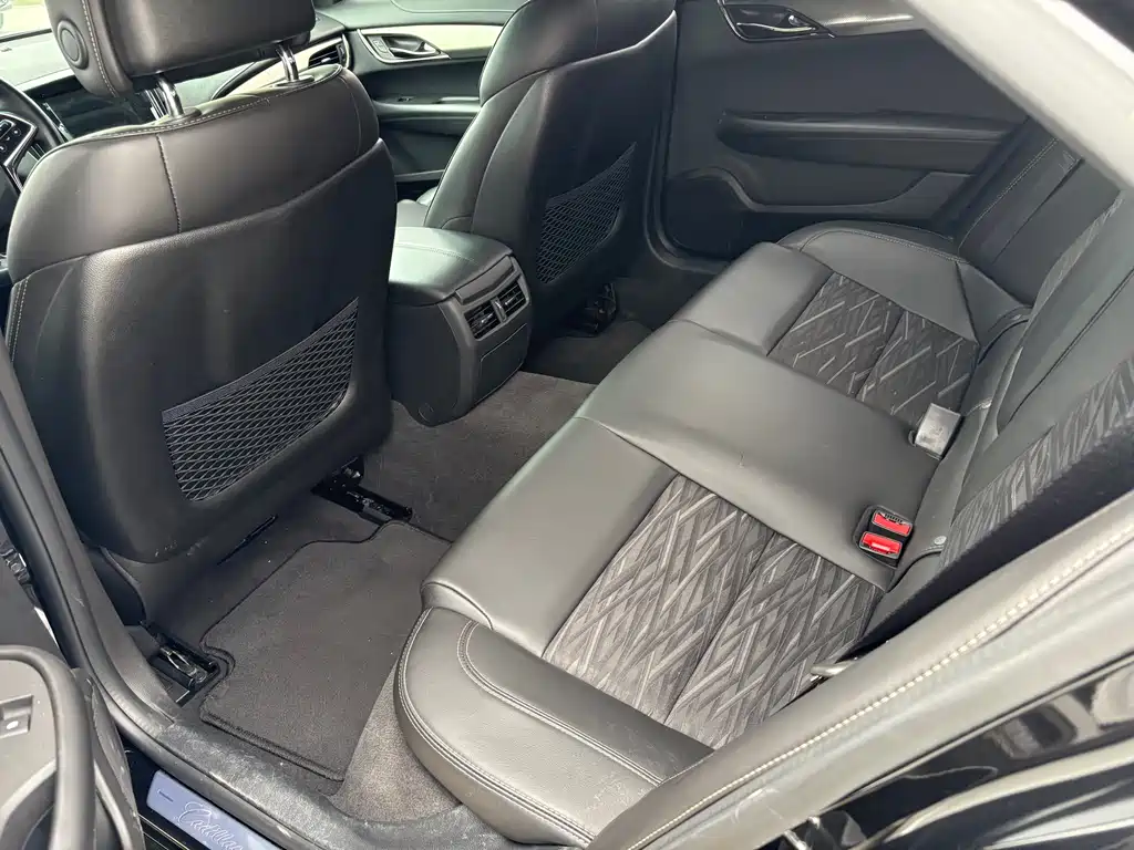 Cadillac ATS-L 28 T Tech