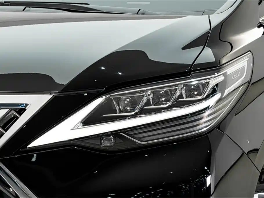 Lexus LM 300 h 7-seat Elegant