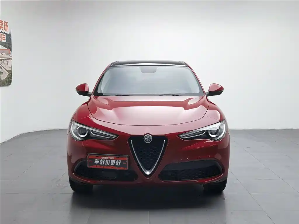 Stelvio 2.0 T 200 HP Elite