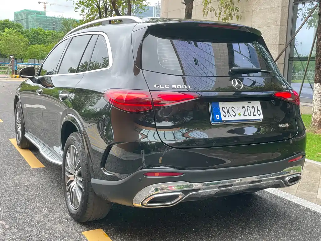 Mercedes-Benz GLC GLC 300 L 4 MATIC Dynamic 5-seat