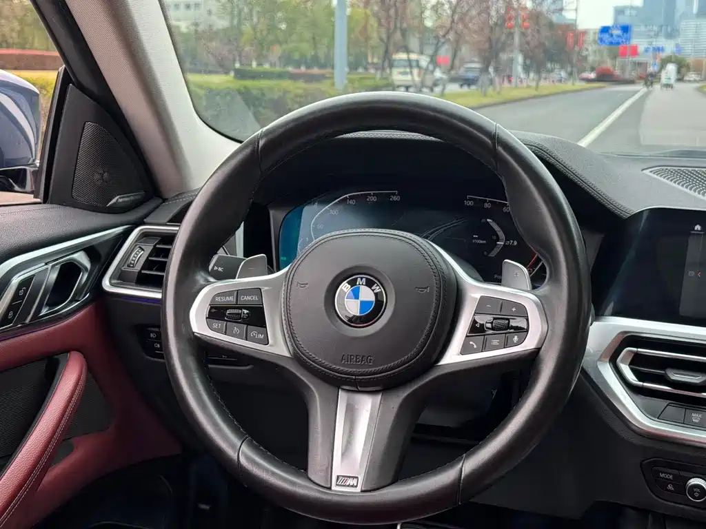 BMW 4 Series 425 i M Sport Package