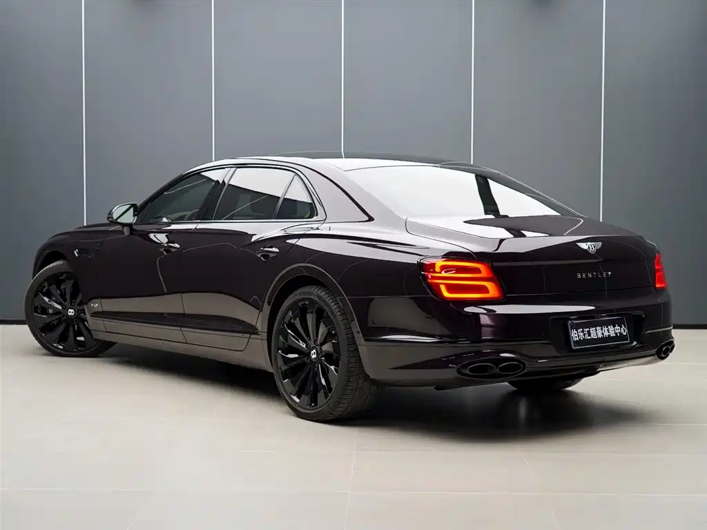 Flying Spur 4.0 T V8 Standard