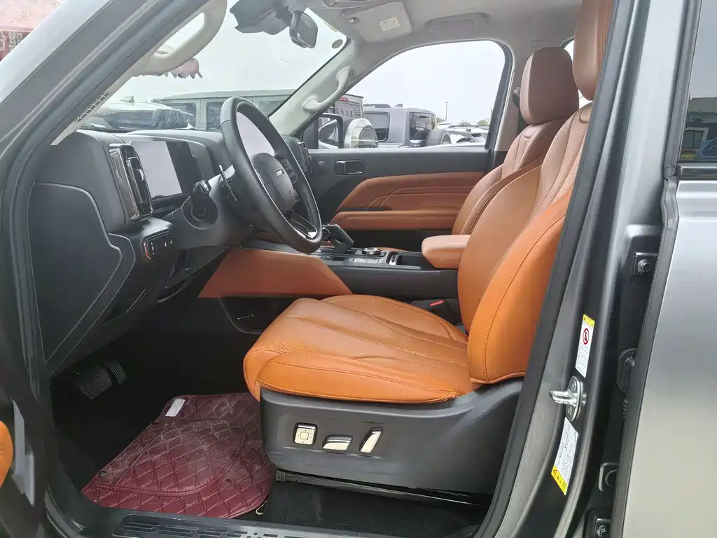 Haval H9 2.4 T Diesel 4 WD Extreme Realm
