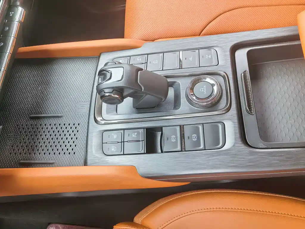 Haval H9 2.4 T Diesel 4 WD Extreme Realm
