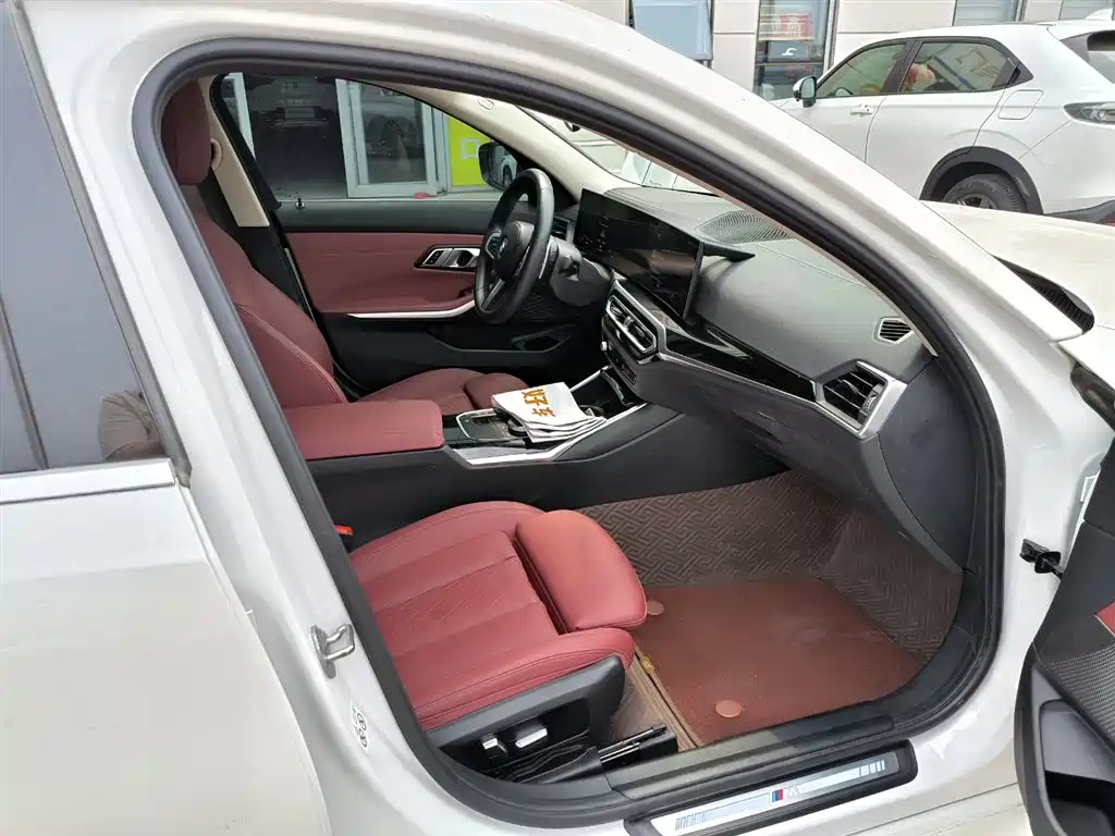 BMW 3 Series 320 Li M Sport Package