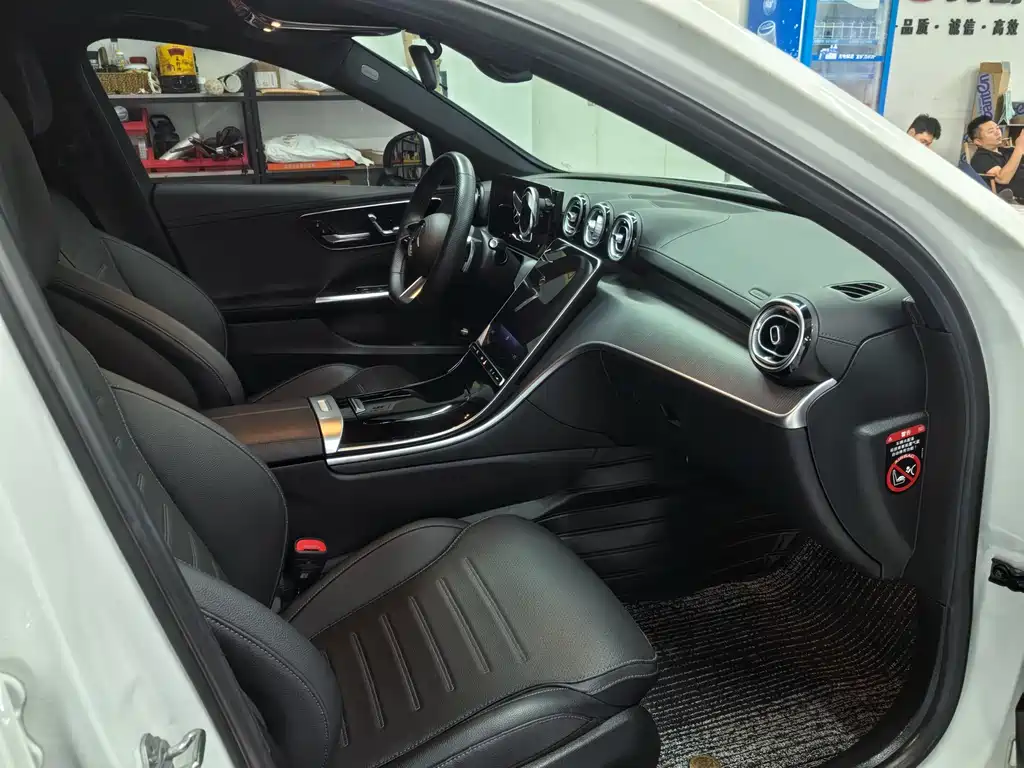 Mercedes-Benz C-Class C 260 L Sport