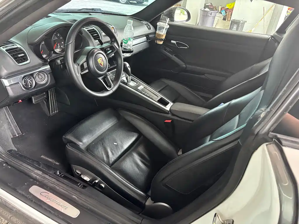 Cayman Cayman Style Edition 2.7 L