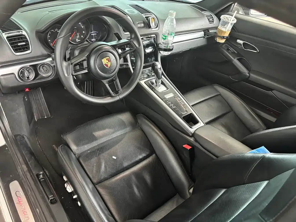Cayman Cayman Style Edition 2.7 L