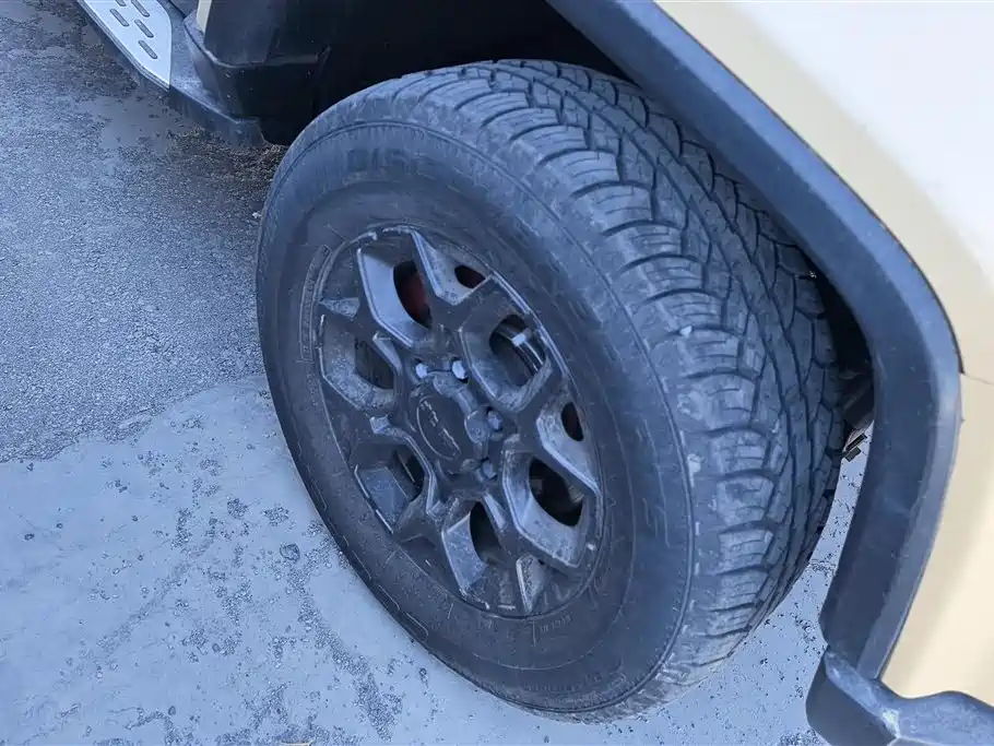 BAIC BJ40 2.0 D Auto 4 WD Blade Hero Swordsman