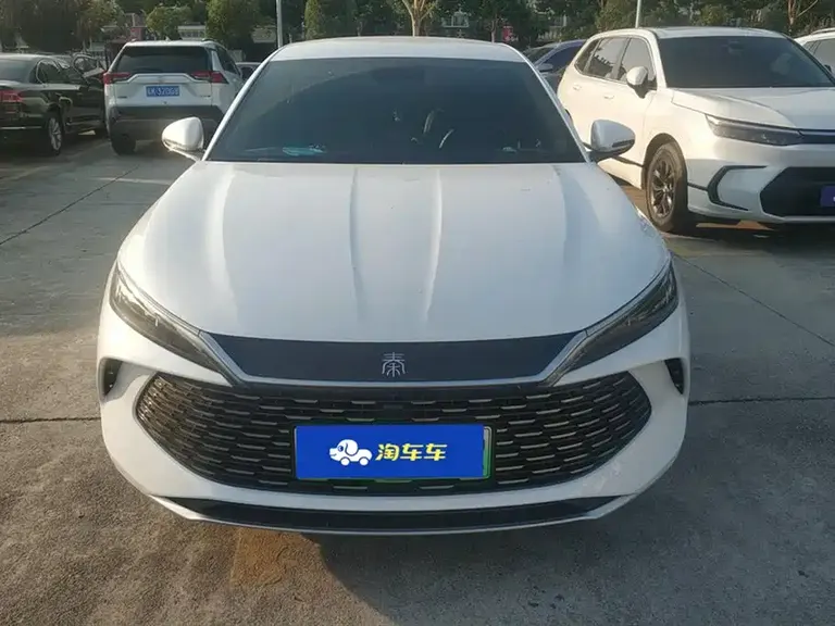 BYD Qin L DM-i 80 KM Leading