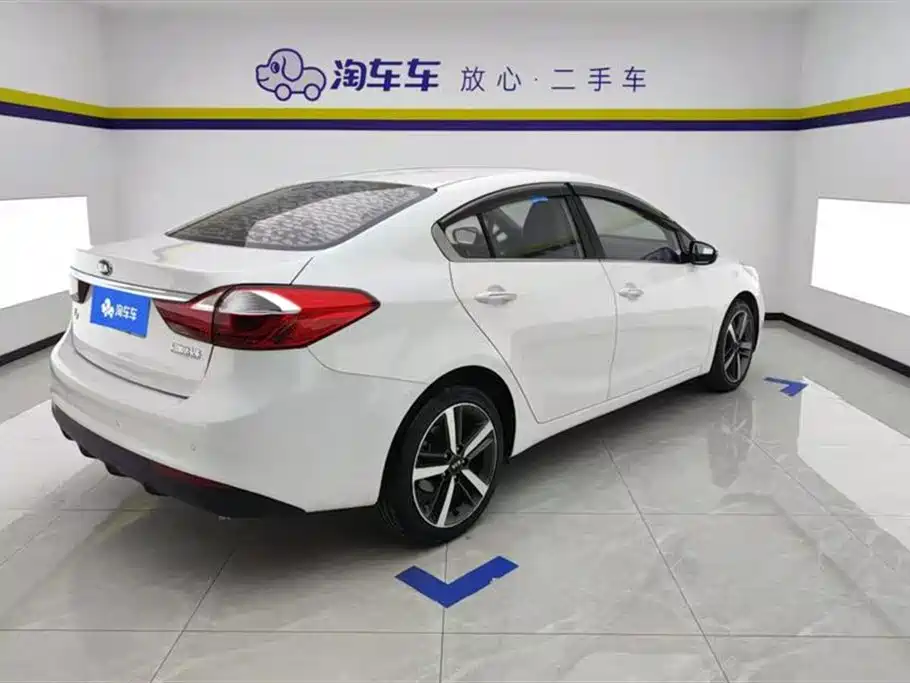 Kia K3 1.6 L Auto 15 Anniversary Special Edition GLS