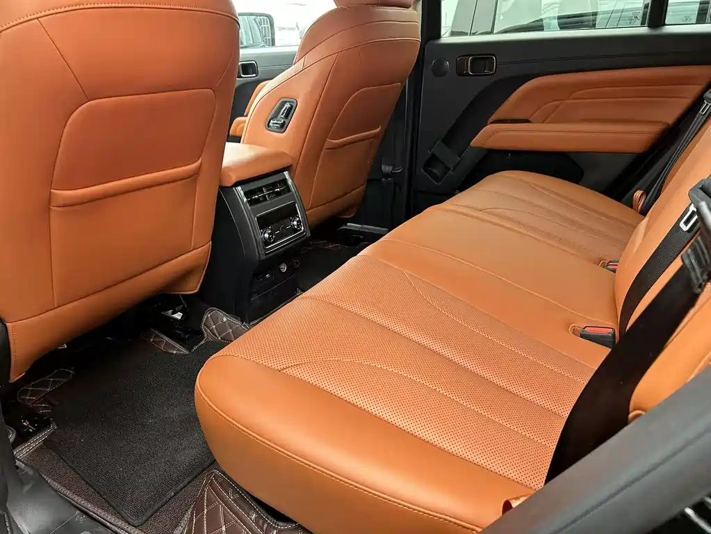 Haval H9 2.0 T Gasoline 4 WD Extreme Realm