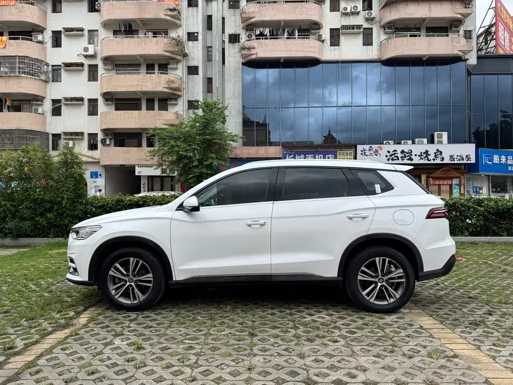Song Pro 1.5 T Auto Elite