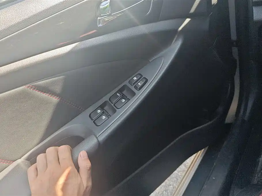 Eado XT 逸动XT 2015款 1.6 L 自动锐酷型 国IV