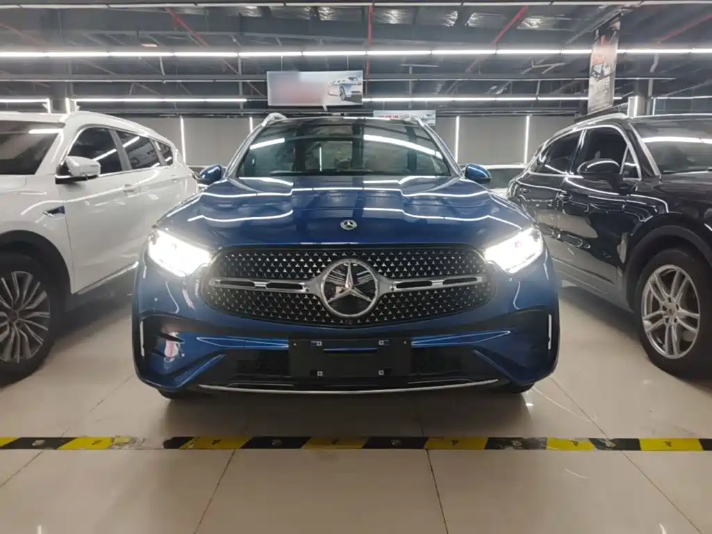 Mercedes-Benz GLC GLC 300 L 4 MATIC Dynamic 5-seat