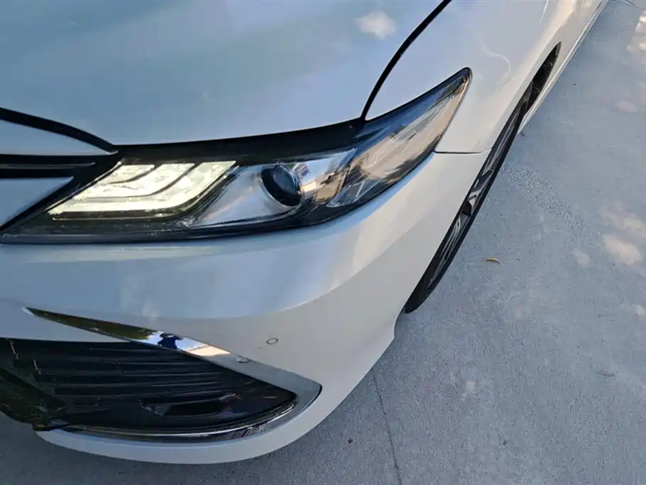 Camry 2.5 G Luxury