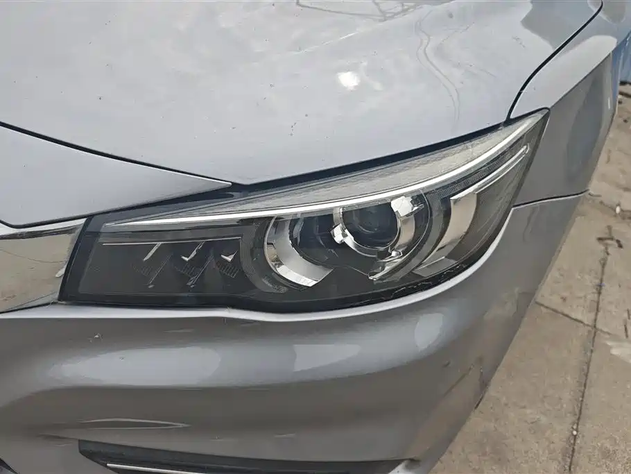 MG6 20 T Auto Luxury Connected CN-V