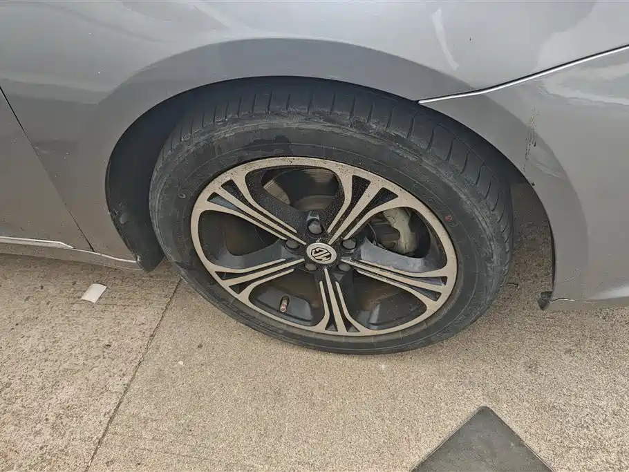 MG6 20 T Auto Luxury Connected CN-V