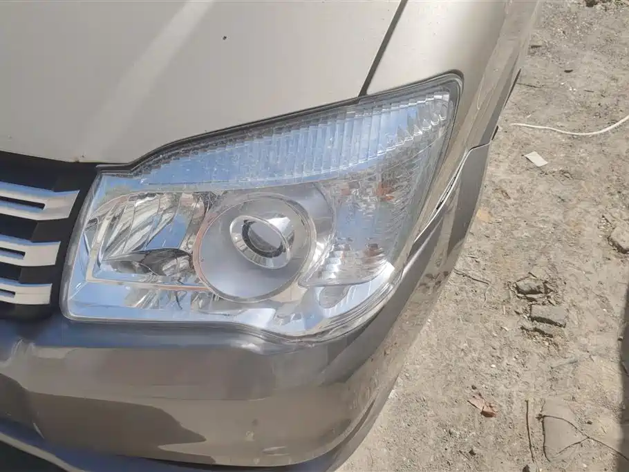 Lingzhi M3 L 1.6 L 7-seat Comfort