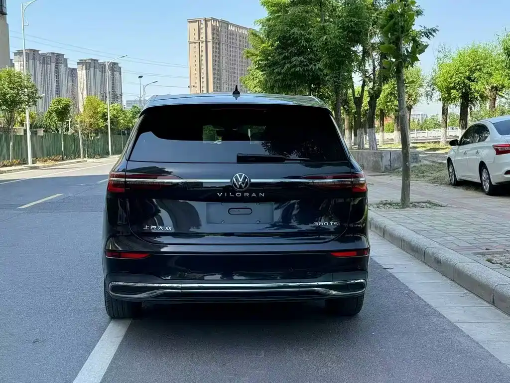 Viloran 380 TSI Flagship