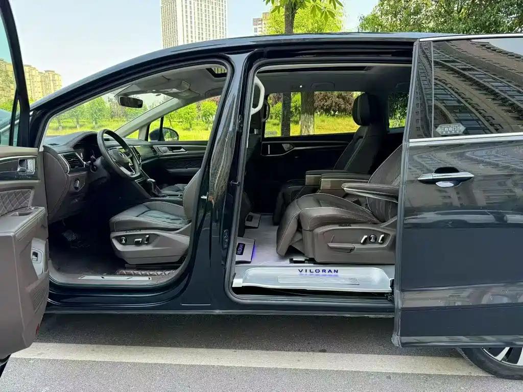Viloran 380 TSI Flagship