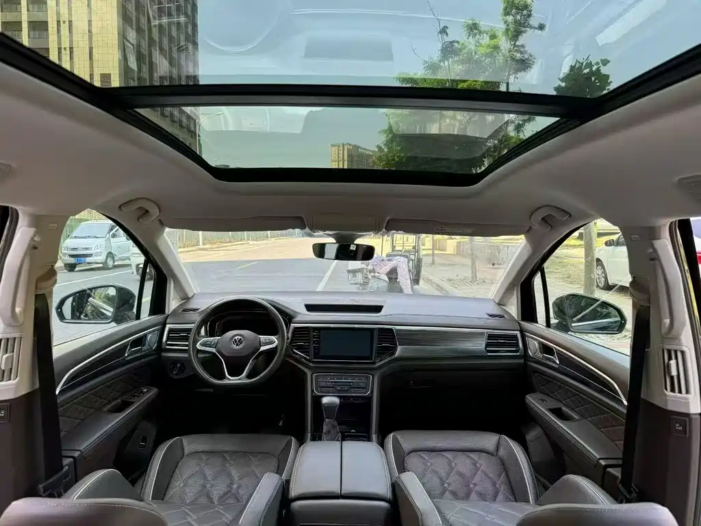 Viloran 380 TSI Flagship