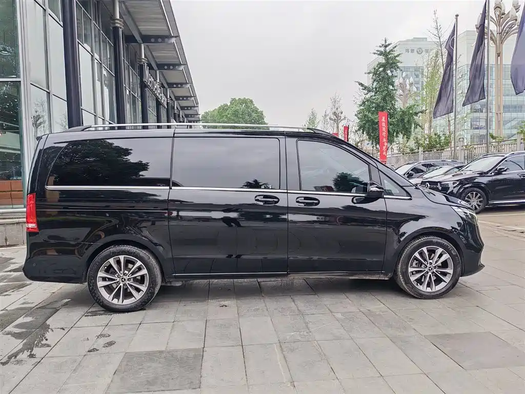 Mercedes-Benz V-Class V 260 Navigator