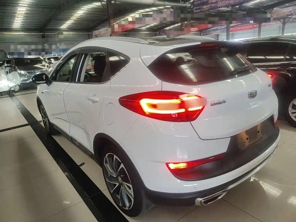 Emgrand GS Sport 1.3 T Auto Premium Style