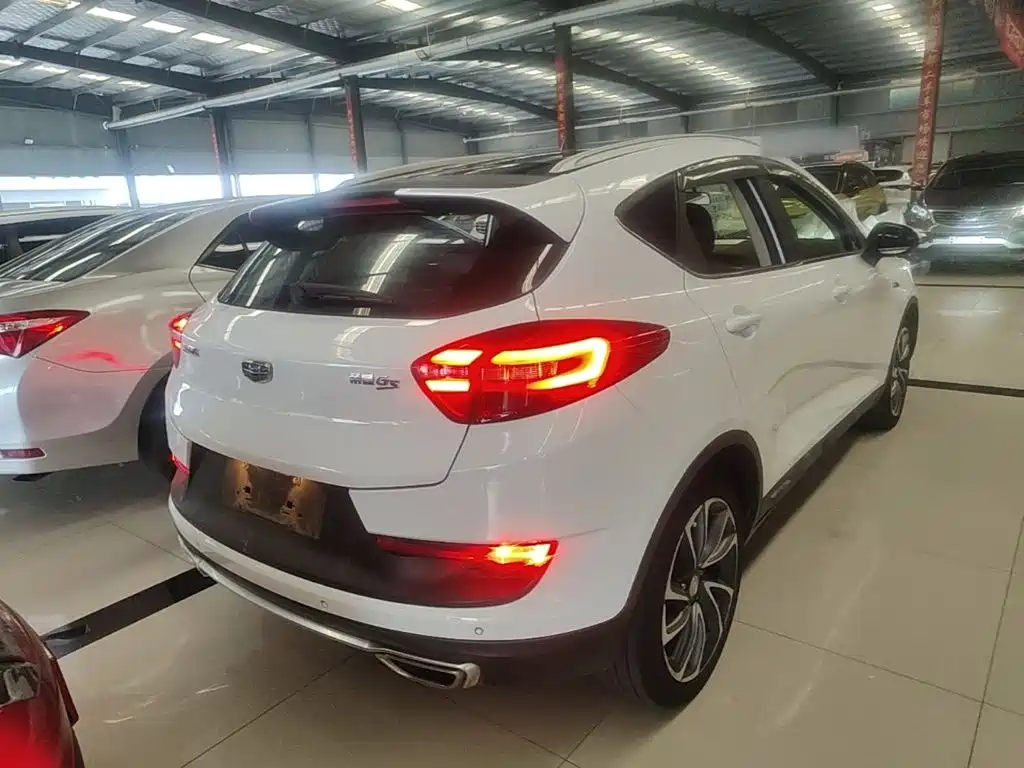 Emgrand GS Sport 1.3 T Auto Premium Style