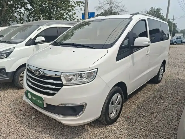 JAC Refine M3 瑞风M3 2025款 1.8 L 手动舒适版 7/8座