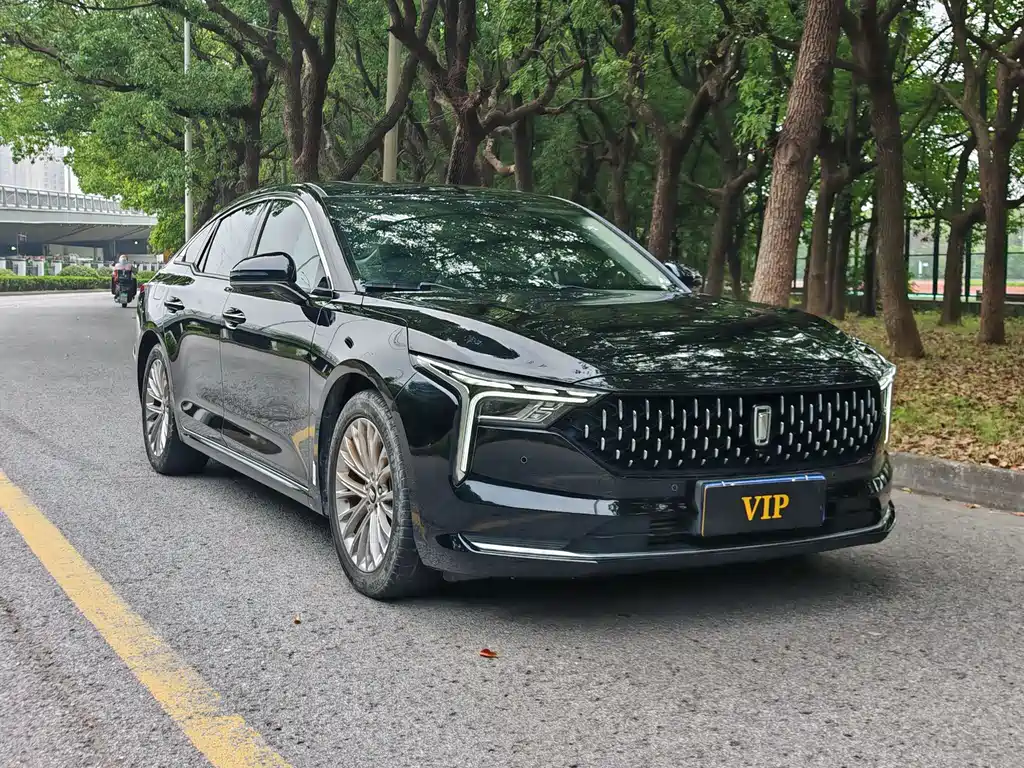 Besturn B70 3 rd Gen 1.5 T Auto Pleasure 70 Anniversary
