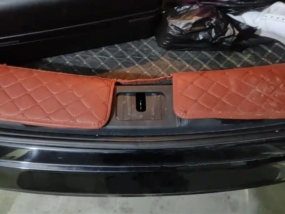 Hongqi H5 2.0 T Auto Connected Flagship Leading
