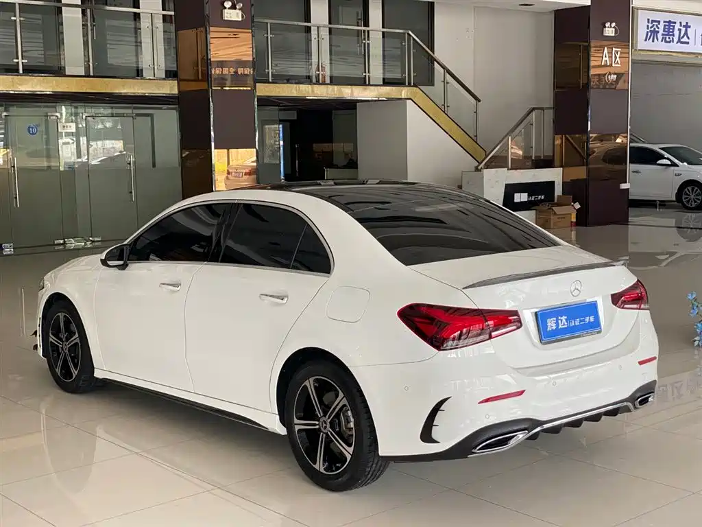 Mercedes-Benz A-Class Facelift III A 200 L Sport Sedan Fashion