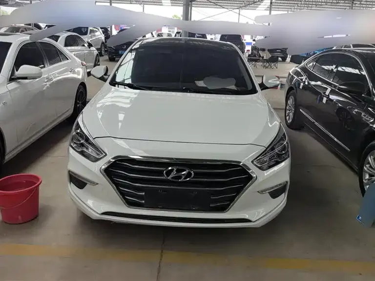 Hyundai Mistra 1.6 T Auto Intelligent GLS CN-V