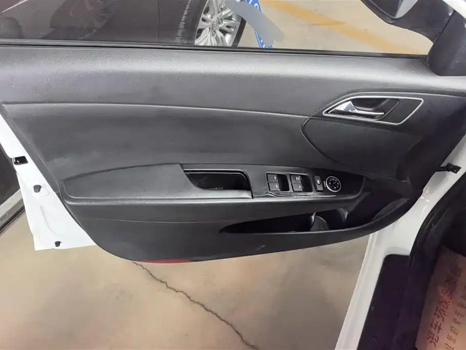 Mistra 1.6 T Auto Intelligent GLS CN-V