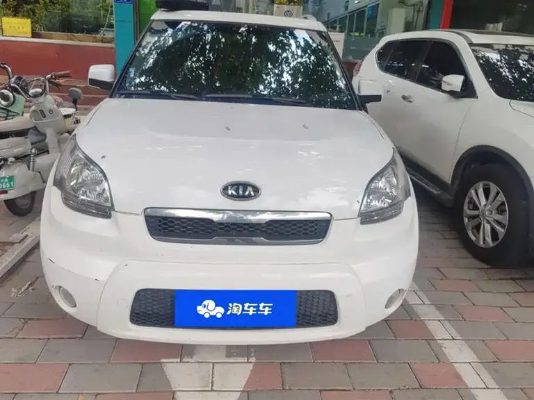 Kia Soul 1.6 L MT GL