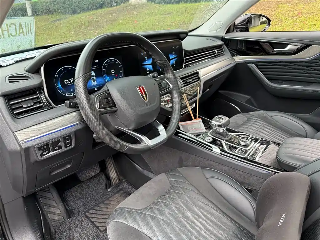 Hongqi HS5 Facelift 2.0 T Connected Flagship Enjoyment