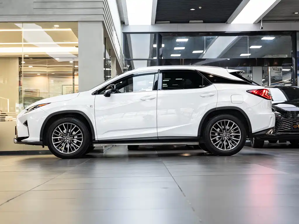Lexus RX 300 4 WD F SPORT CN-V