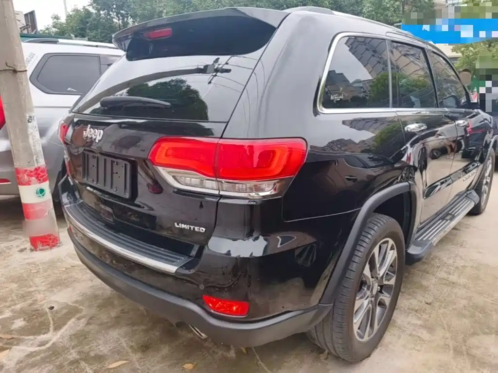 Grand Cherokee (Import) 3.0 L Comfort Enjoyment Navigation