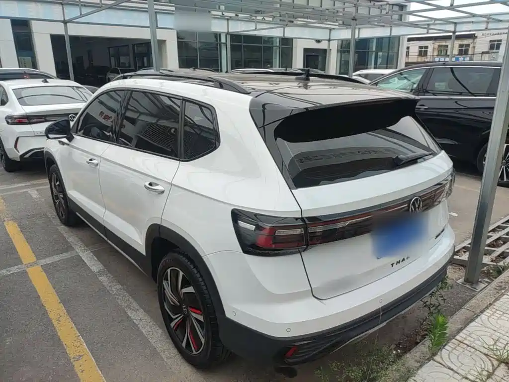 Tharu 300 TSI 2 WD Moon Supreme