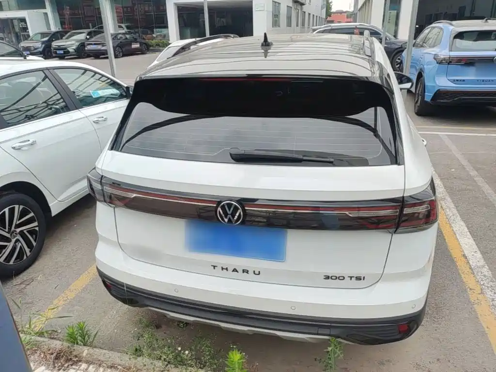 Tharu 300 TSI 2 WD Moon Supreme