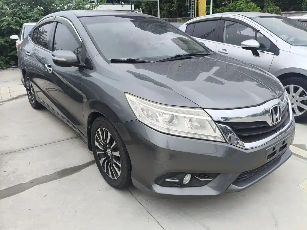Crider 1.8 L Auto Comfort