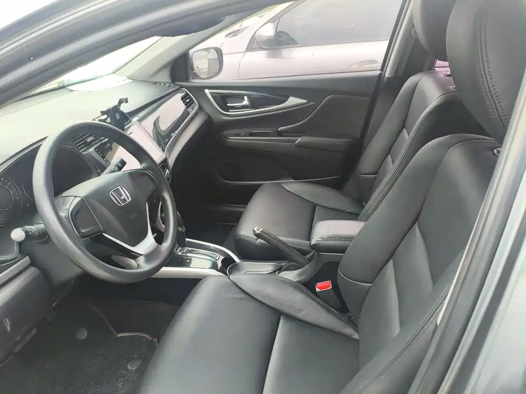 Crider 1.8 L Auto Comfort