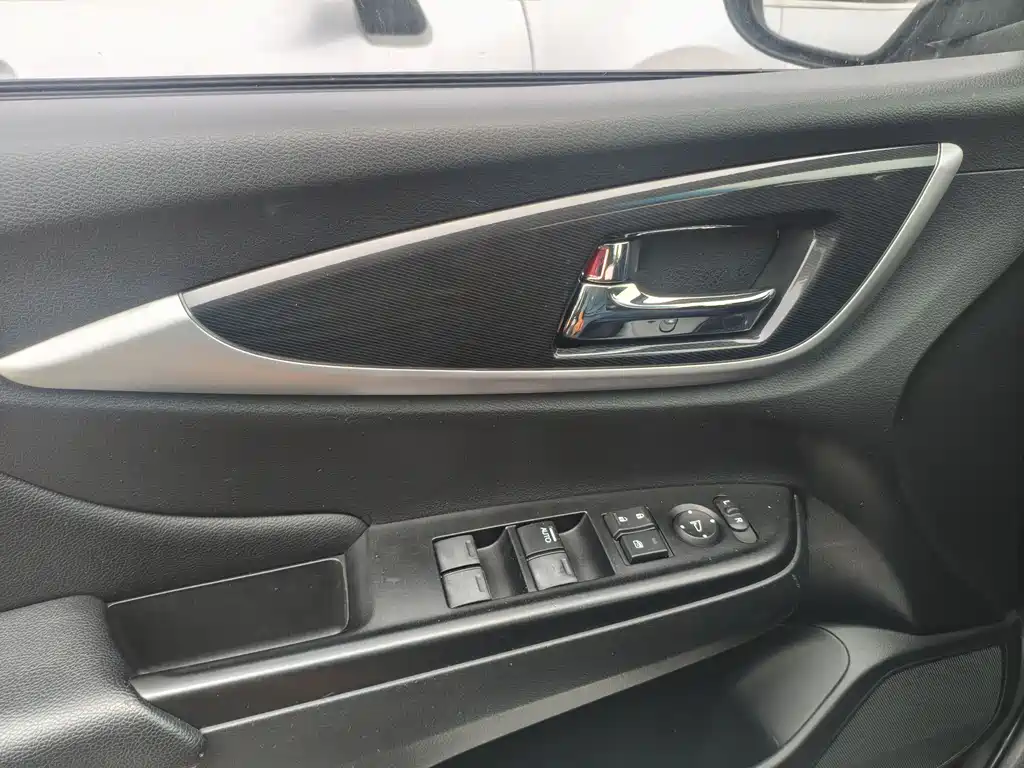 Crider 1.8 L Auto Comfort