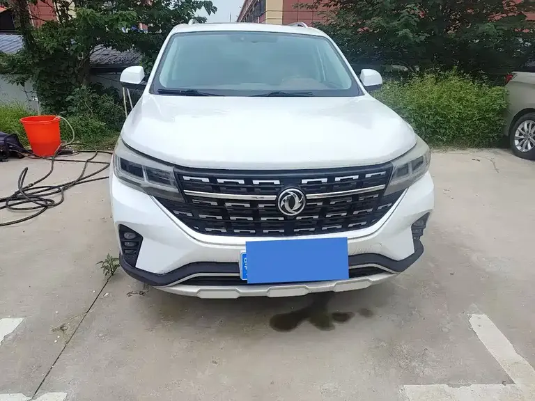Dongfeng Fengxing T5 风行T5 2018款 300 T DCT智享型