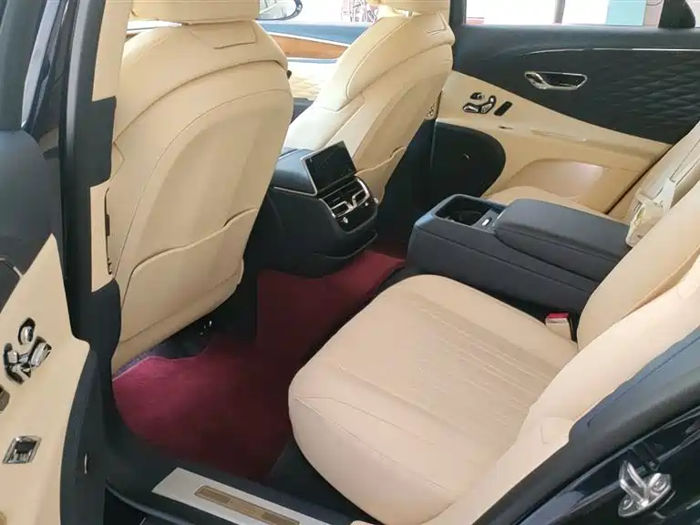 Flying Spur 6.0 T W12 Standard