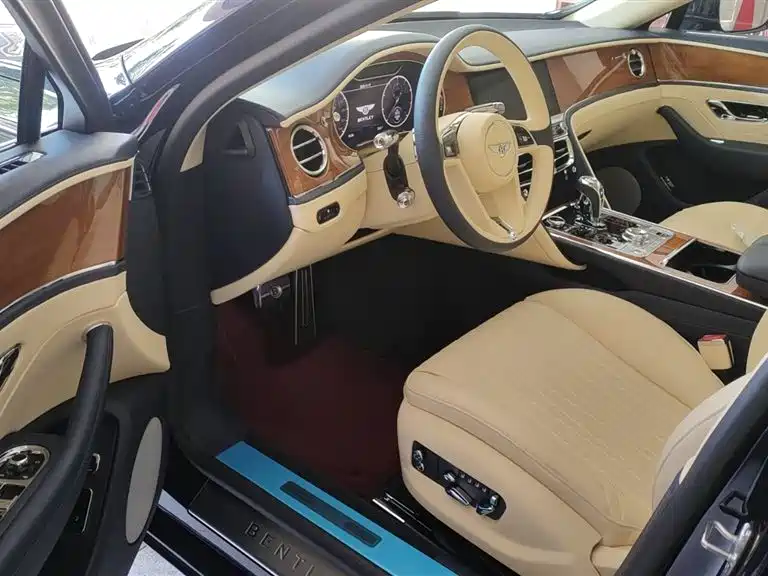 Flying Spur 6.0 T W12 Standard