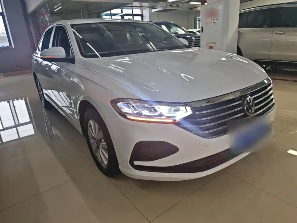 Lavida Facelift 1.5 L Auto Comfort