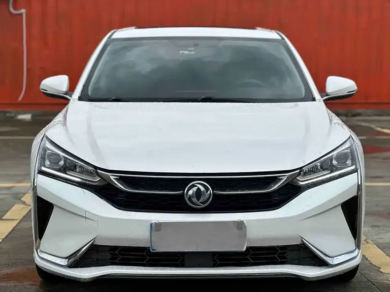 Dongfeng Yixuan 230 T Auto Glory