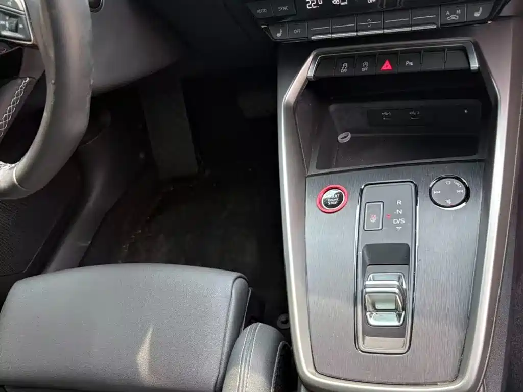 Audi A3 Facelift Sportback 35 TFSI Fashion Sport